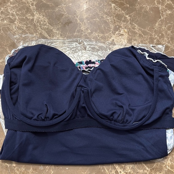 Island Escape Women’s Printed Underwire Tankini Swim Top - NWOT - Picture 5 of 5